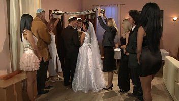 play The blonde with big tits has sex with the knight of honor at a Jewish wedding