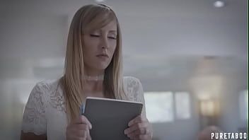 play Penetra na garganta e entre os seios dessa negra porque ela quer sentir