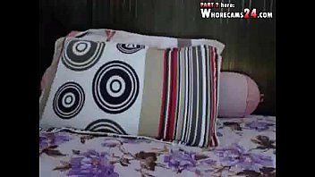 play Porno roumain petite amie cassée réparée dans le cul en direct en ligne