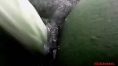 play Kleine Jamaicaanse tiener ervaart BBCPussy-plezier in groepshardcore